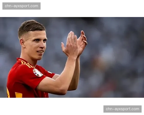 莱比锡中场奥尔莫专访：谈论在罗泽体系下的新角色