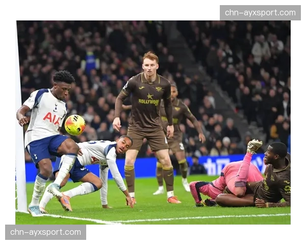 保级生死战门票售罄,布伦特福德主场将迎满座 保级生死战门票售罄,布伦特福德主场将迎满座