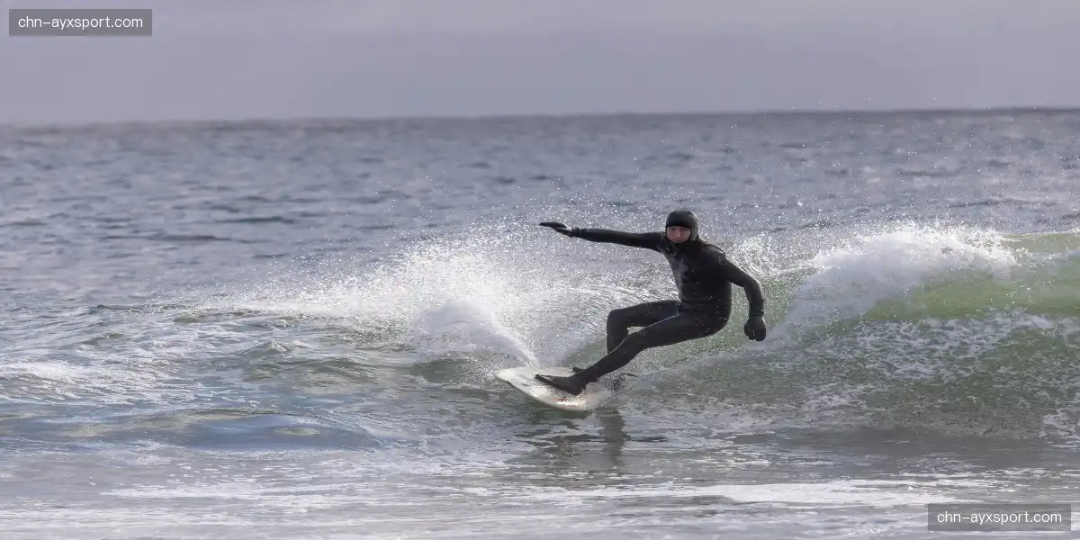 🏅 冠军荣光加冕时刻,共同见证传奇诞生,荣耀瞬间永恒定格!✨